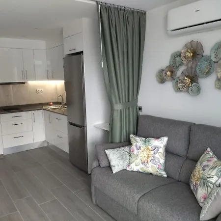 Apartment Playa Del Ingles 5 Min Walk From Yumbo! 204 Maspalomas (Gran Canaria)